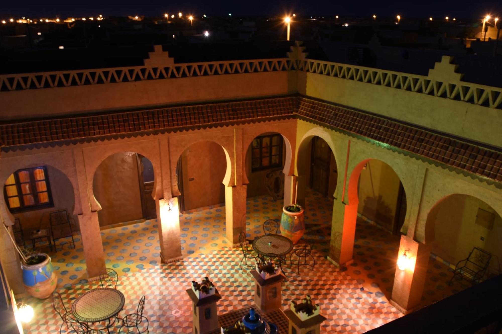 Riad Ouzine Merzouga Exterior photo