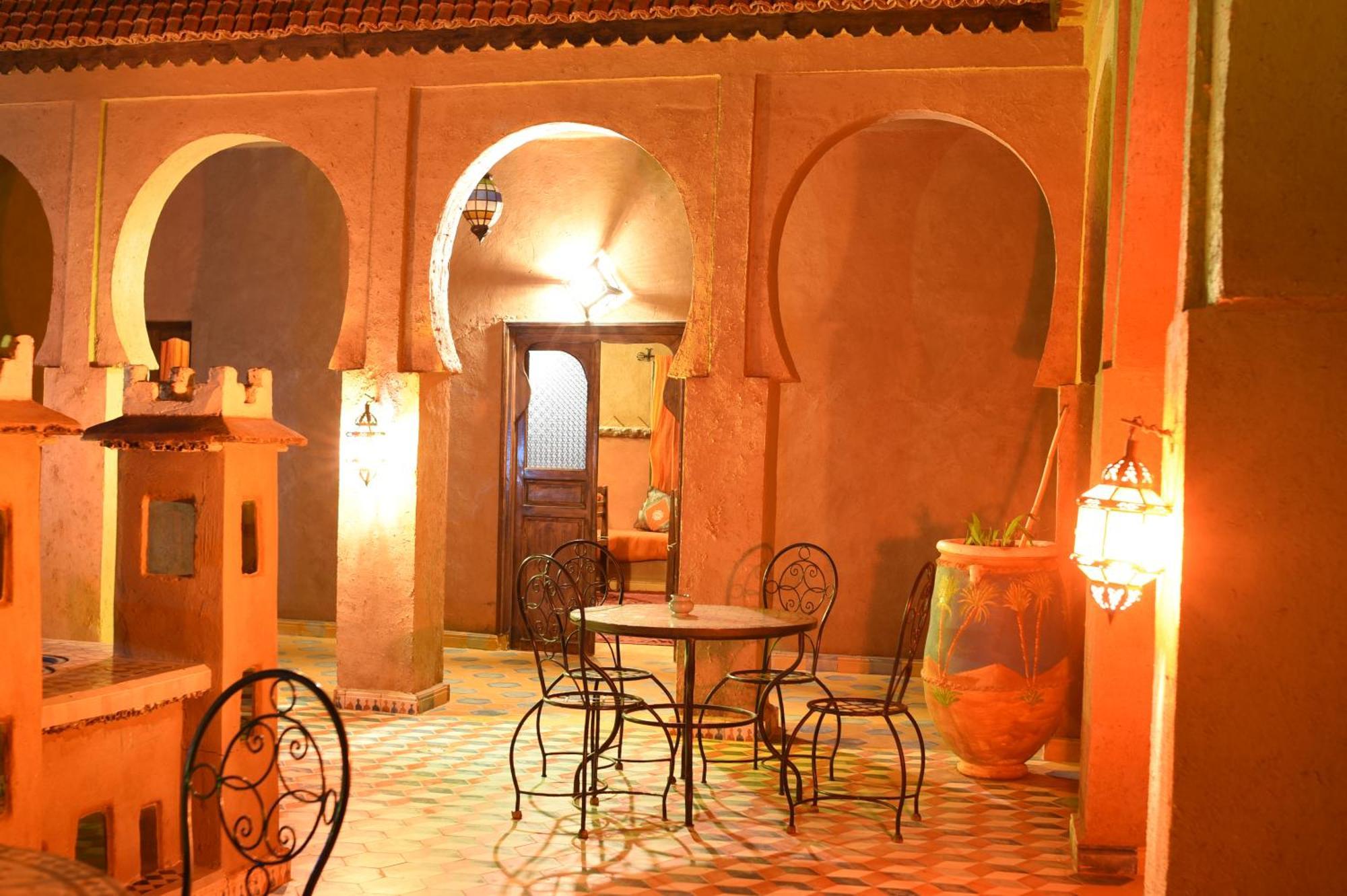 Riad Ouzine Merzouga Exterior photo