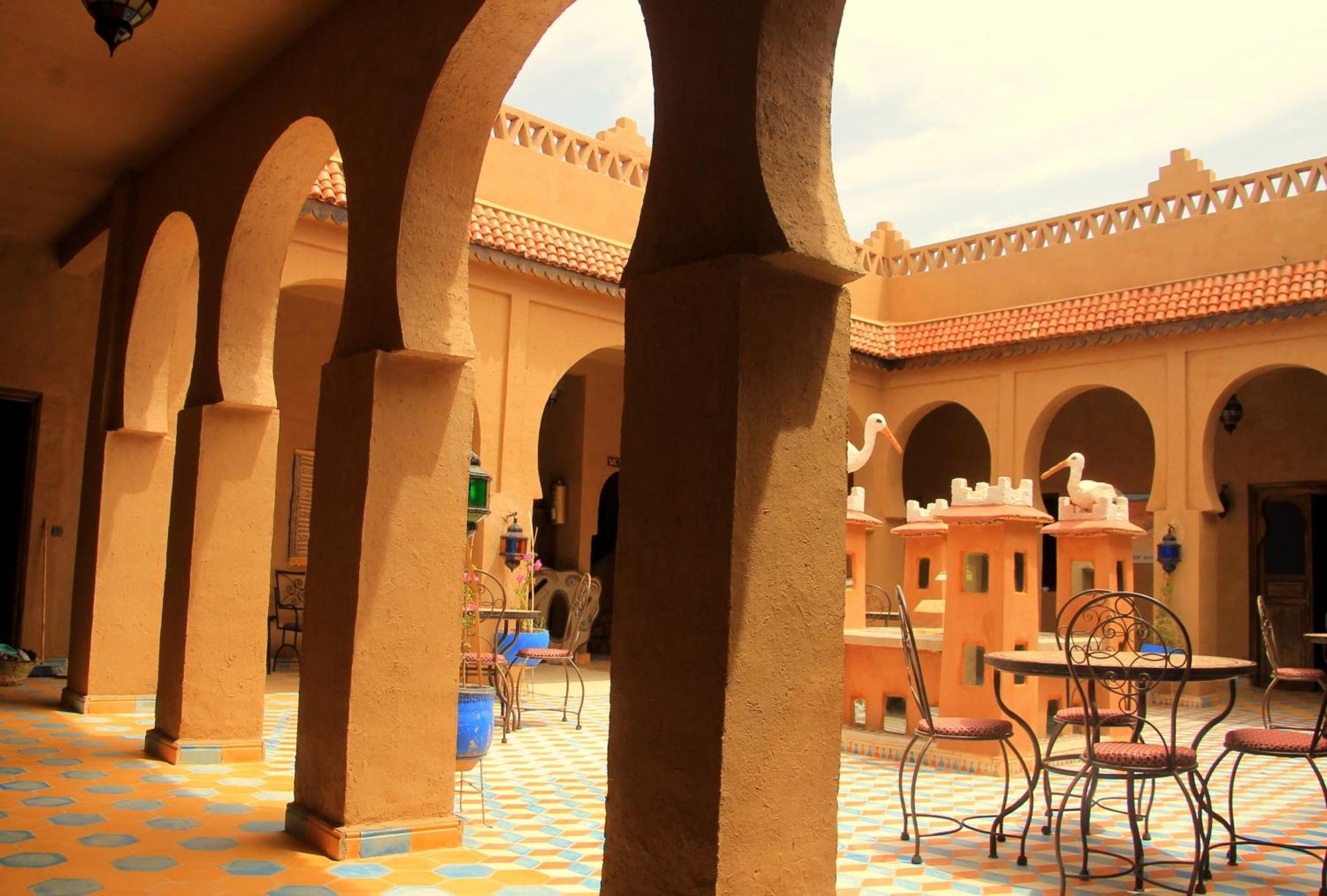 Riad Ouzine Merzouga Exterior photo